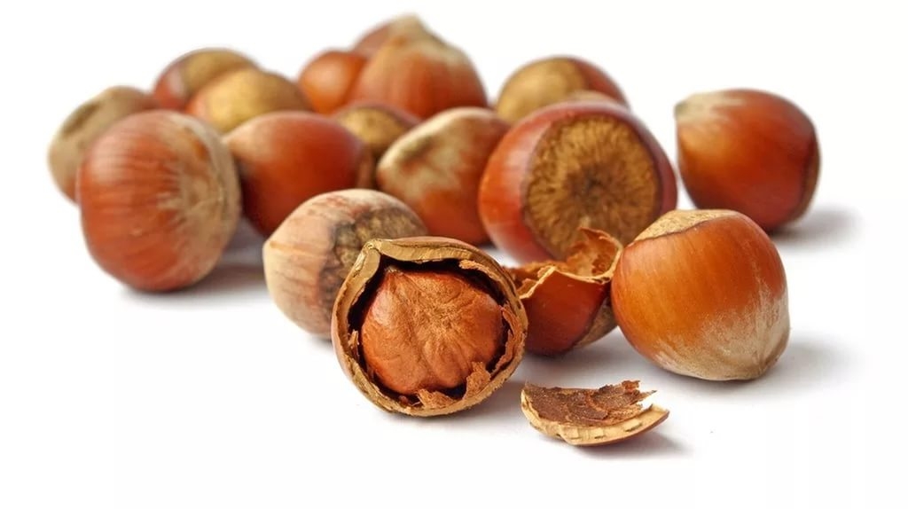 орехи при ГВ