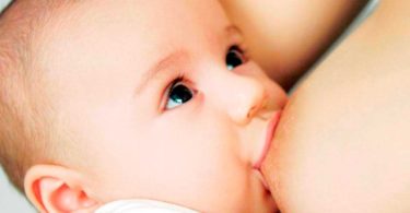 что делать если ребенок кусает грудь